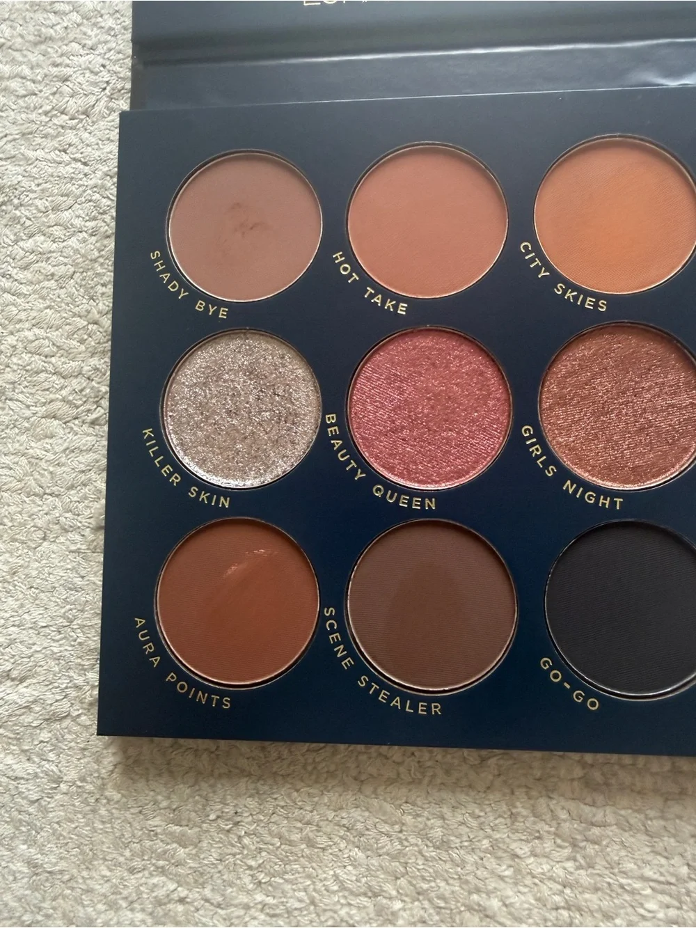 Lunar beauty day and night eye shadow pallet